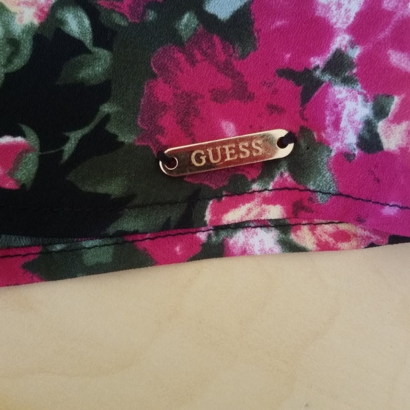 GUESS TOP. - Picture 5 of 7